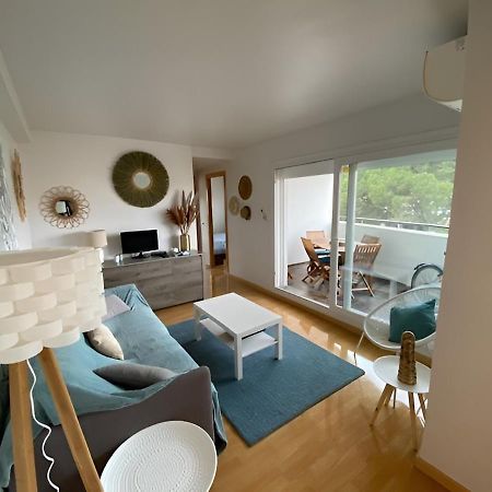 Superbe Appartement Renove, Residence Avec Piscine Roses Ngoại thất bức ảnh